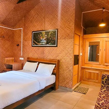 Monsoon Retreats Ecostay Thekkady Buitenkant foto