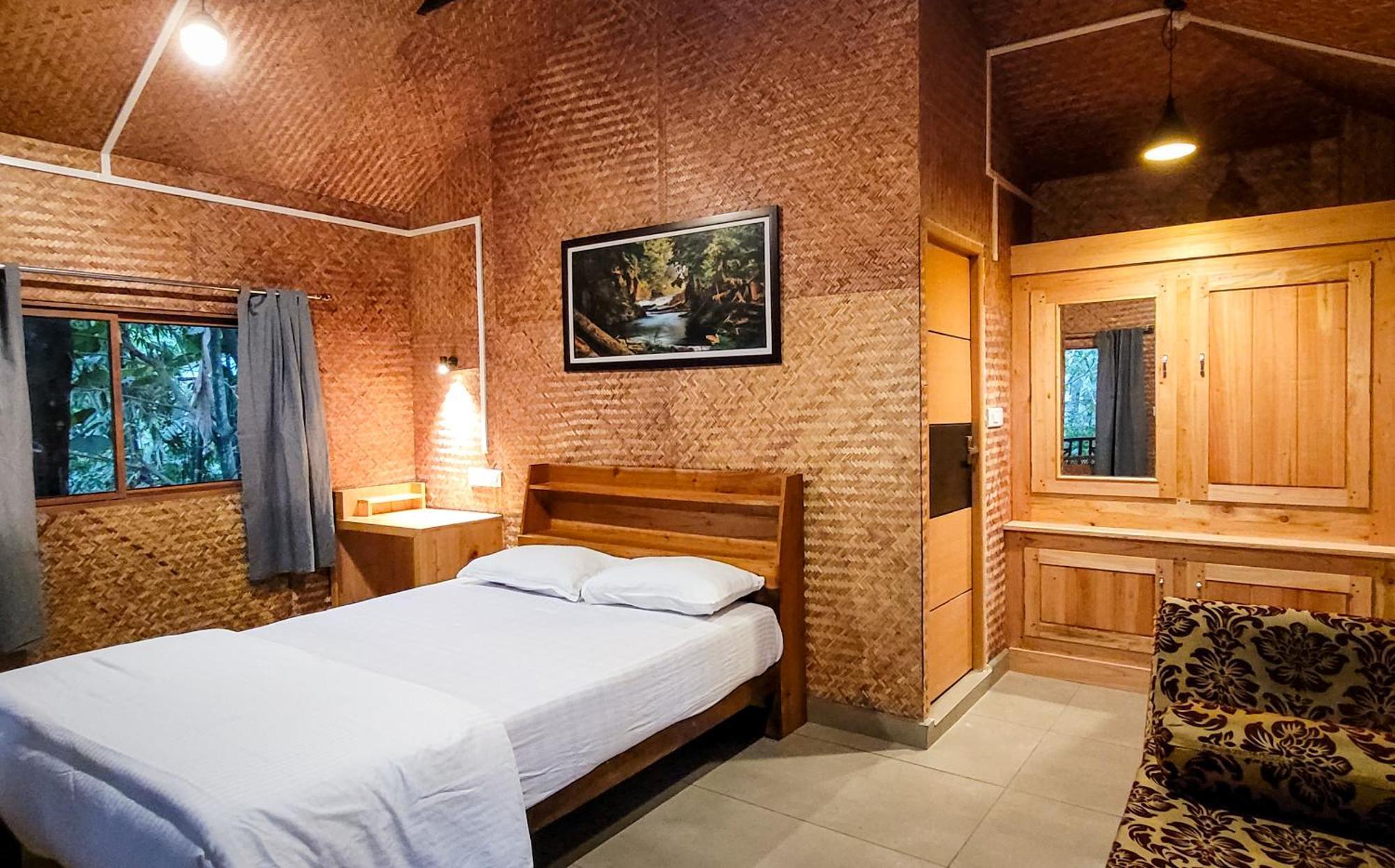 Monsoon Retreats Ecostay Thekkady Buitenkant foto