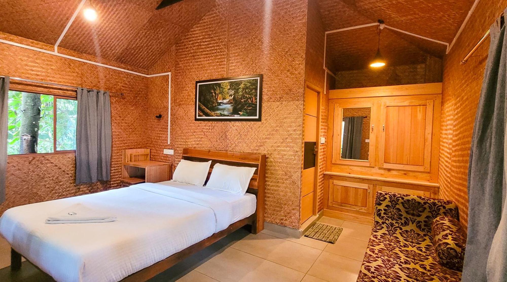 Monsoon Retreats Ecostay Thekkady Buitenkant foto