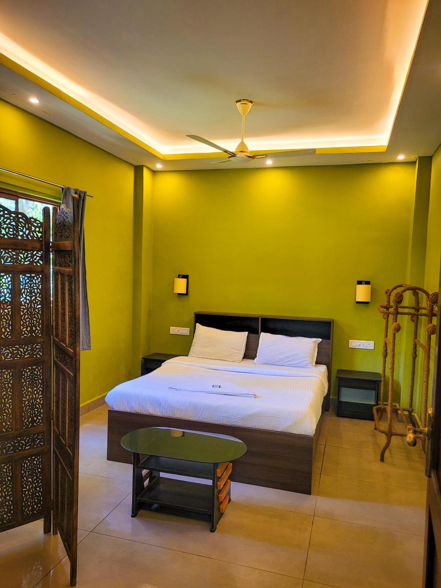 Monsoon Retreats Ecostay Thekkady Buitenkant foto