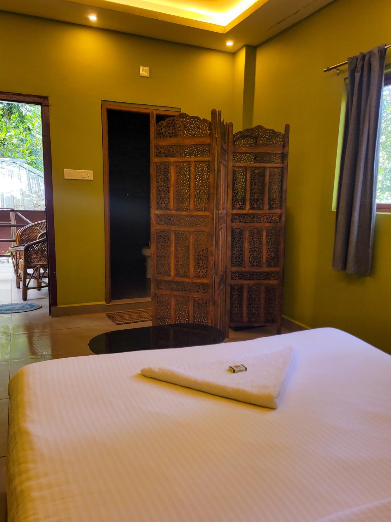 Monsoon Retreats Ecostay Thekkady Buitenkant foto