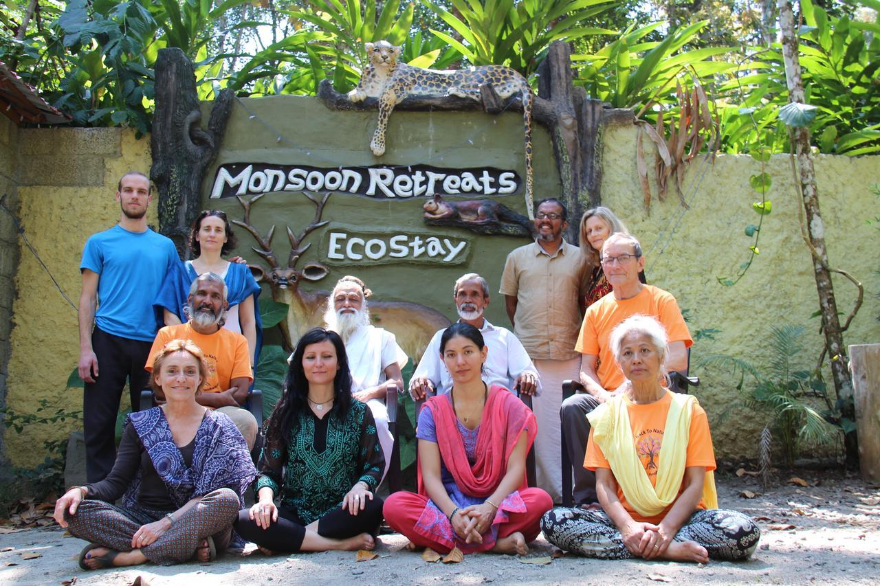 Monsoon Retreats Ecostay Thekkady Buitenkant foto